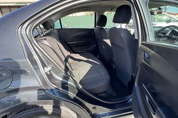 2016 Holden Barina CD 1.6P/6AT/SL/4DR/5