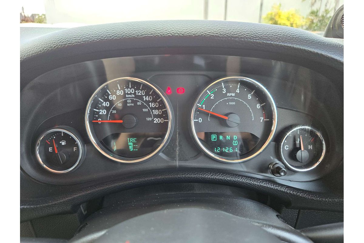 2014 Jeep Wrangler Overland JK