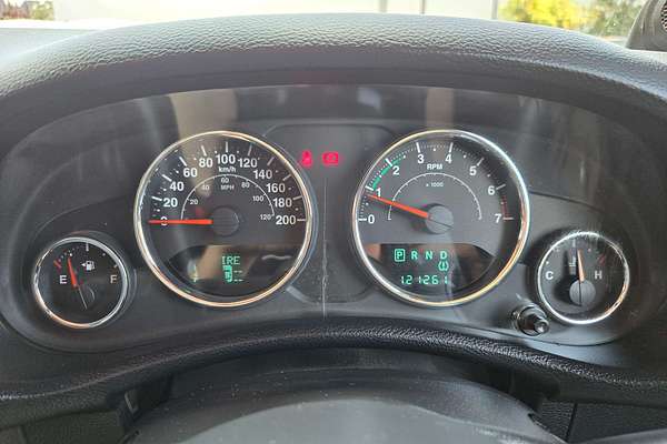 2014 Jeep Wrangler Overland JK