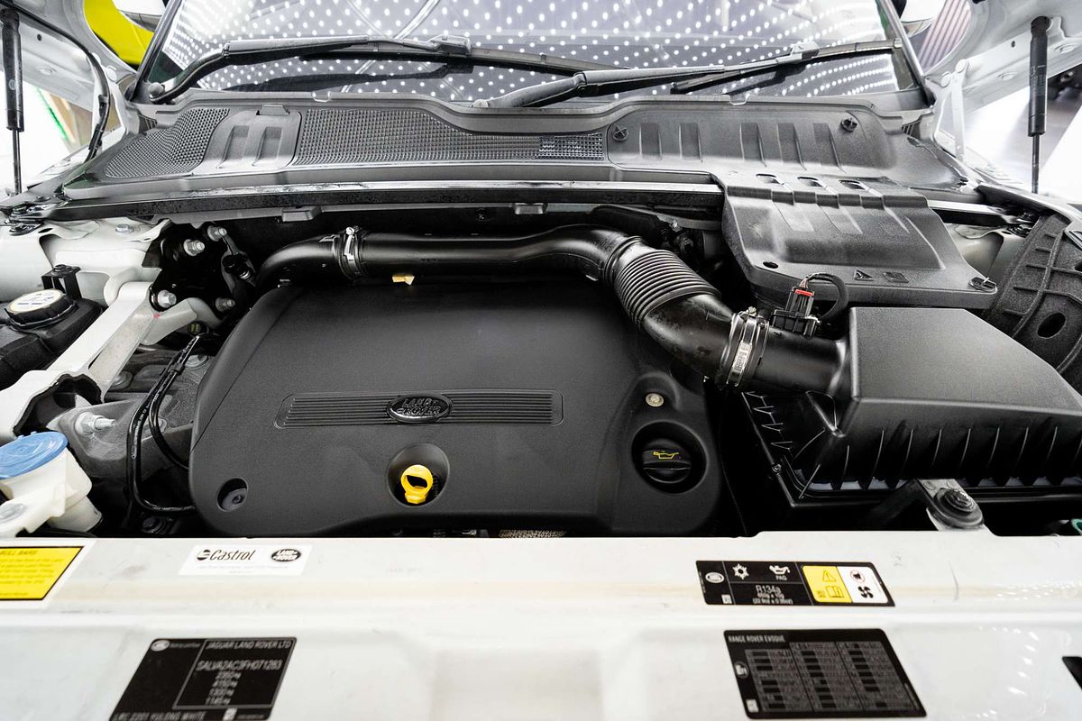 2015 Land Rover Range Rover Evoque TD4 Pure L538