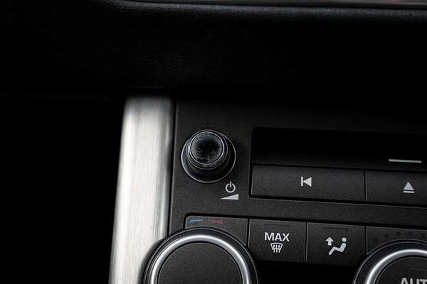 2015 Land Rover Range Rover Evoque TD4 Pure L538