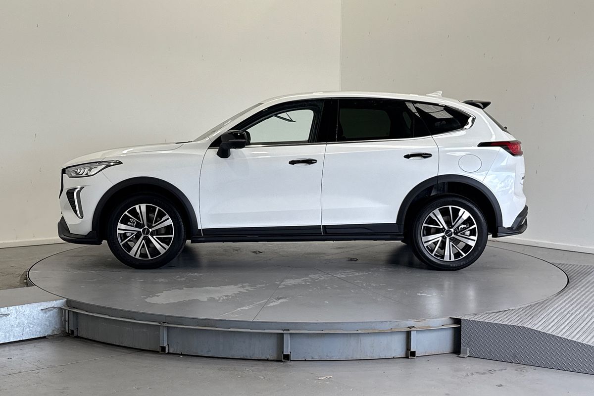 2025 GWM Haval Jolion Lux Hybrid A02