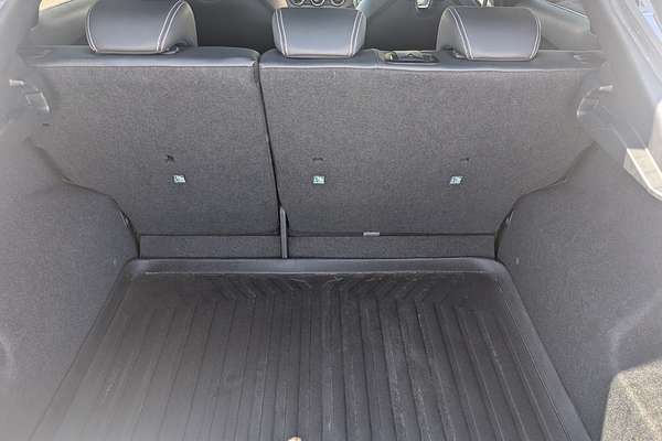 2021 Nissan JUKE ST-L F16