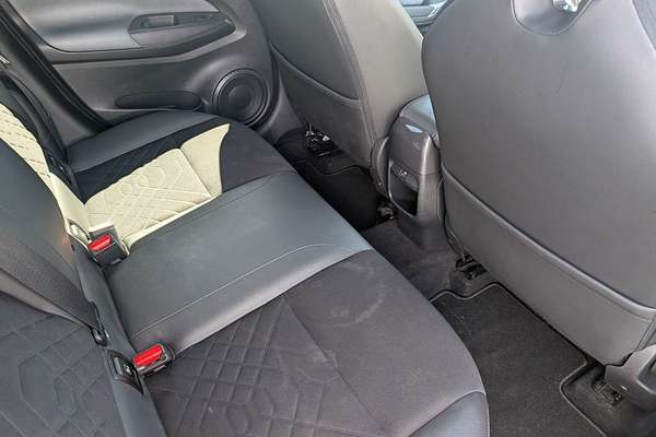 2021 Nissan JUKE ST-L F16