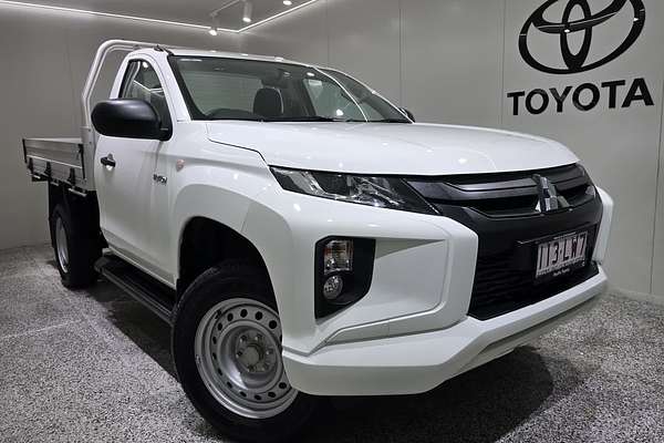 2023 Mitsubishi Triton GLX MR 4X4