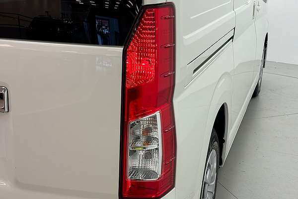2022 Toyota Hiace GDH300R LWB