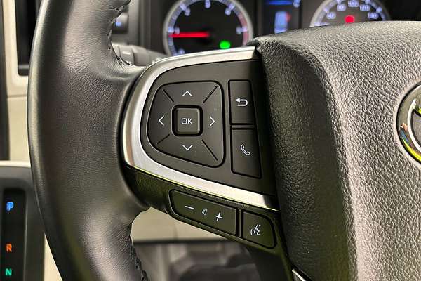 2022 Toyota Hiace GDH300R LWB