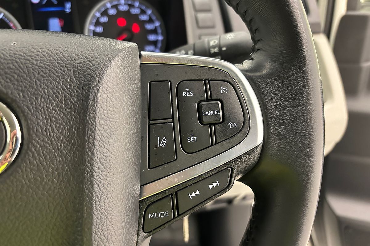 2022 Toyota Hiace GDH300R LWB