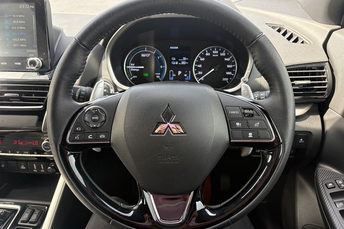 2023 Mitsubishi Eclipse Cross PHEV Exceed YB