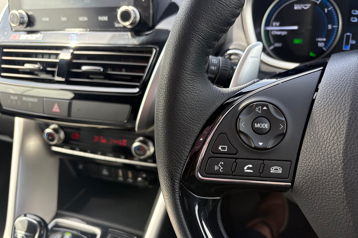 2023 Mitsubishi Eclipse Cross PHEV Exceed YB