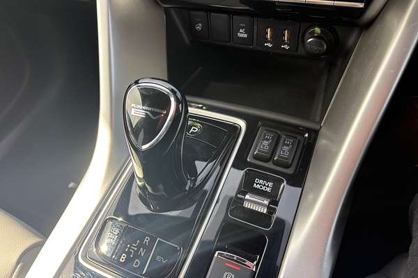 2023 Mitsubishi Eclipse Cross PHEV Exceed YB