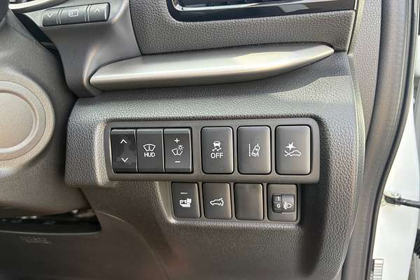 2023 Mitsubishi Eclipse Cross PHEV Exceed YB