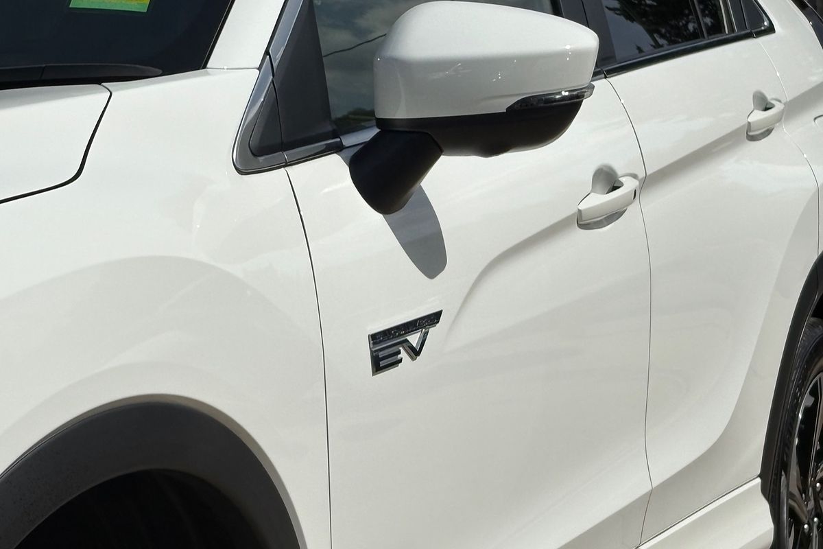 2023 Mitsubishi Eclipse Cross PHEV Exceed YB