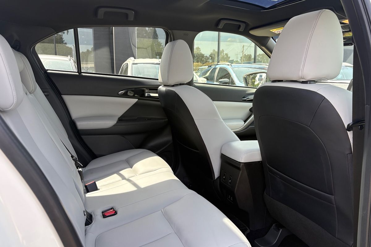 2023 Mitsubishi Eclipse Cross PHEV Exceed YB