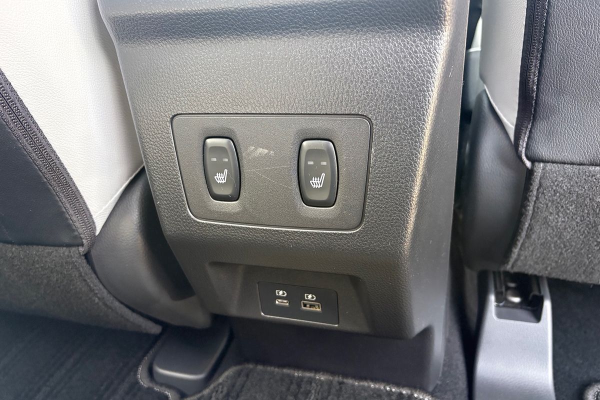2023 Mitsubishi Eclipse Cross PHEV Exceed YB