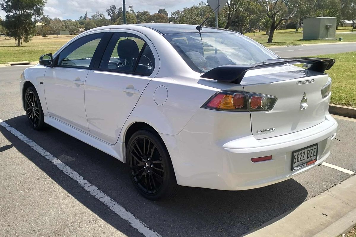 2017 Mitsubishi Lancer Black Edition CF
