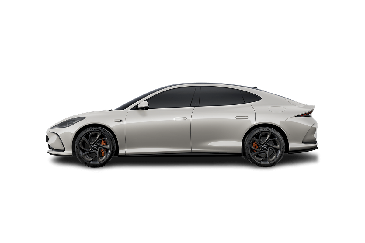 2025 MG IM5 Platinum P12L