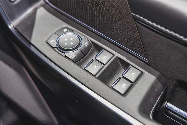 2022 Ford F-150 Platinum 4X4