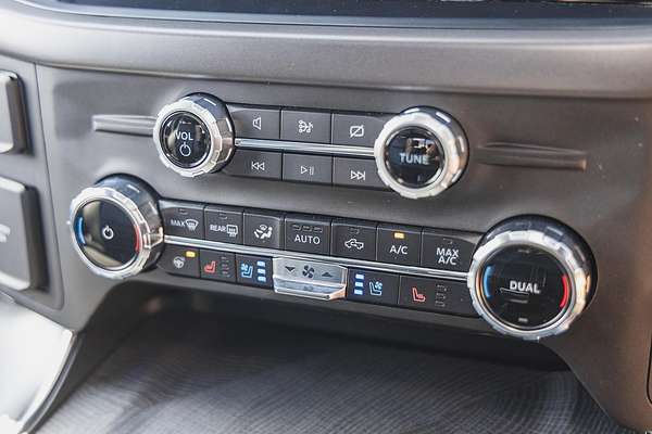 2022 Ford F-150 Platinum 4X4