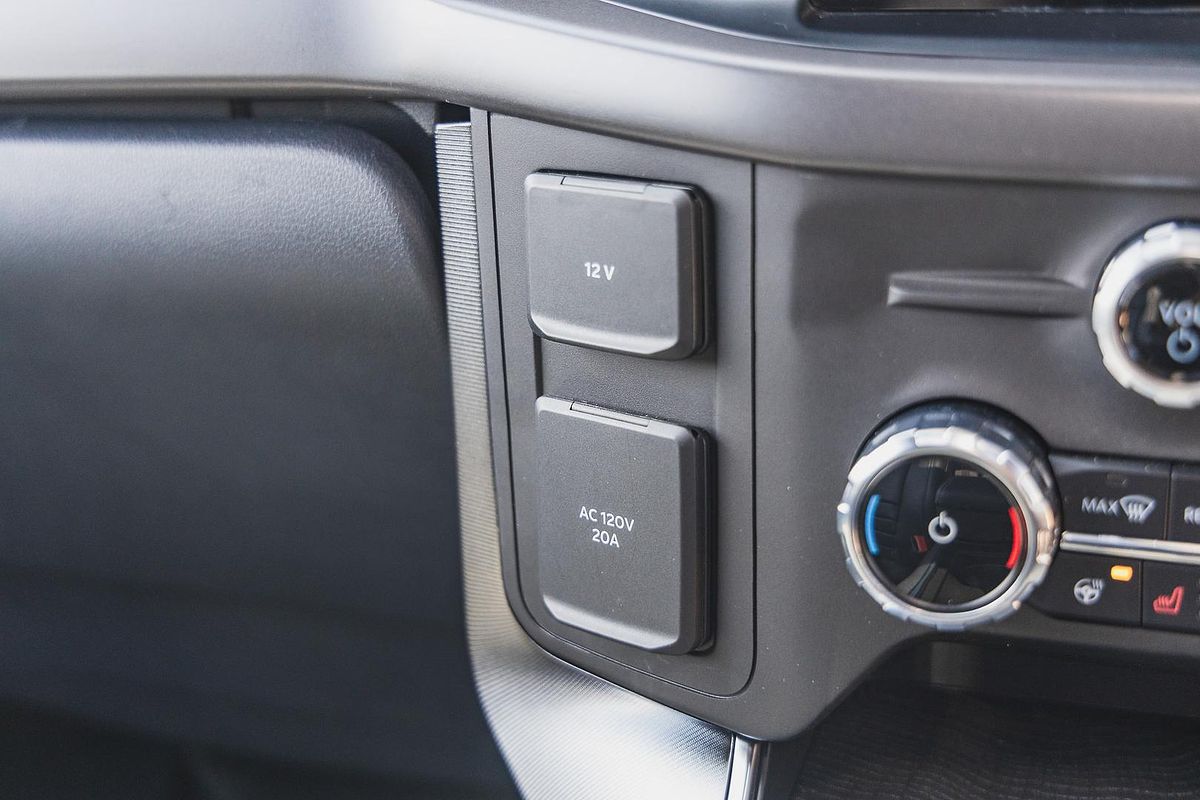 2022 Ford F-150 Platinum 4X4