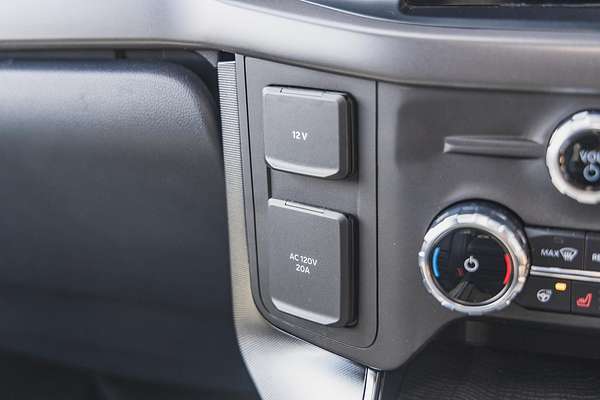 2022 Ford F-150 Platinum 4X4