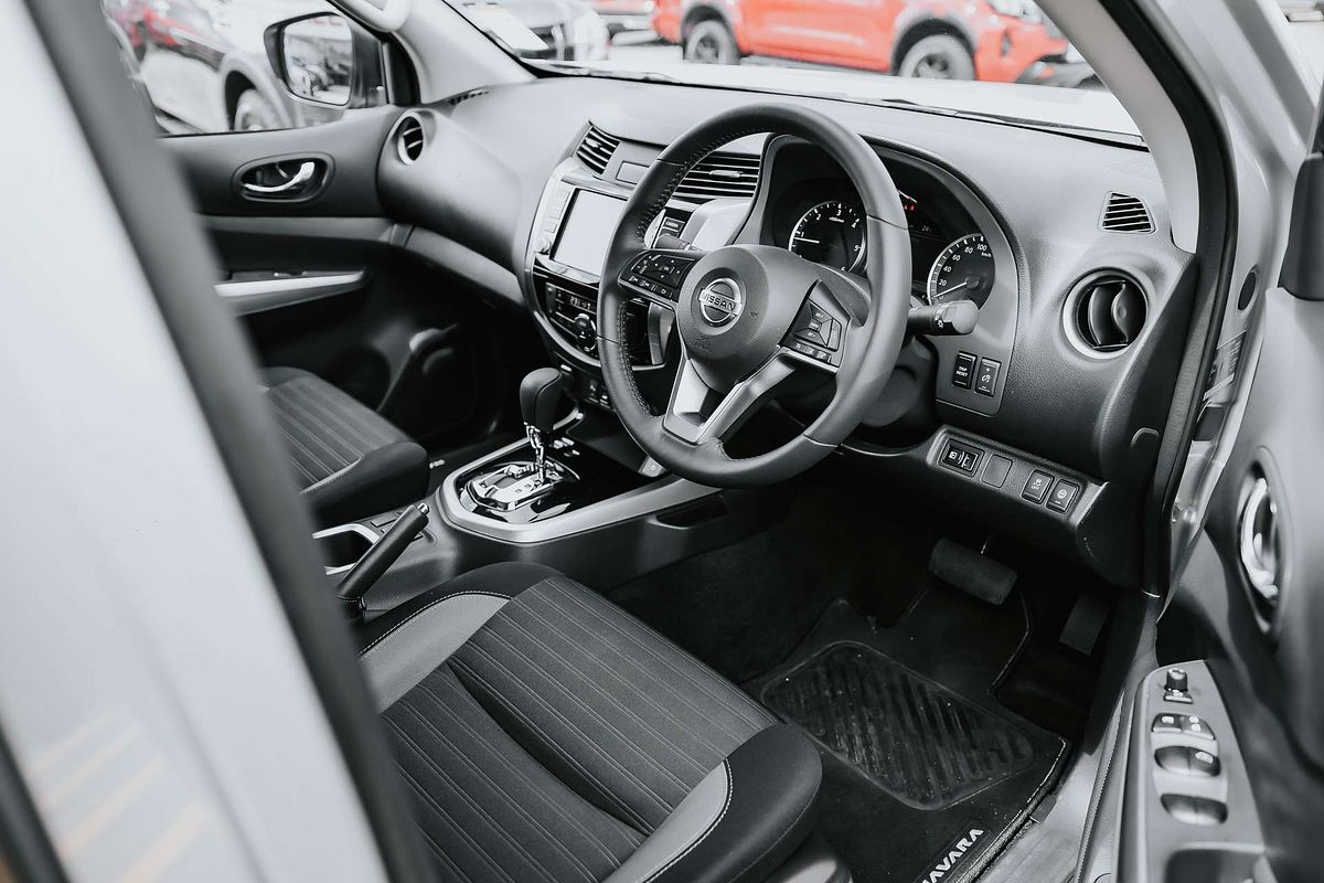 2024 Nissan Navara ST-X D23 4X4