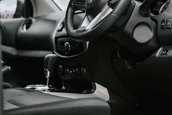 2024 Nissan Navara ST-X D23 4X4