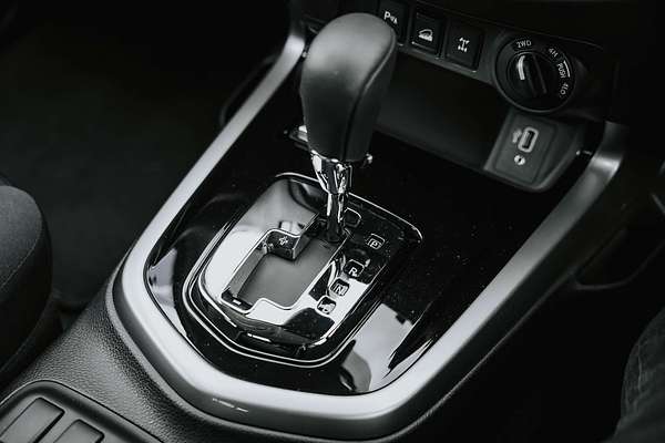 2024 Nissan Navara ST-X D23 4X4