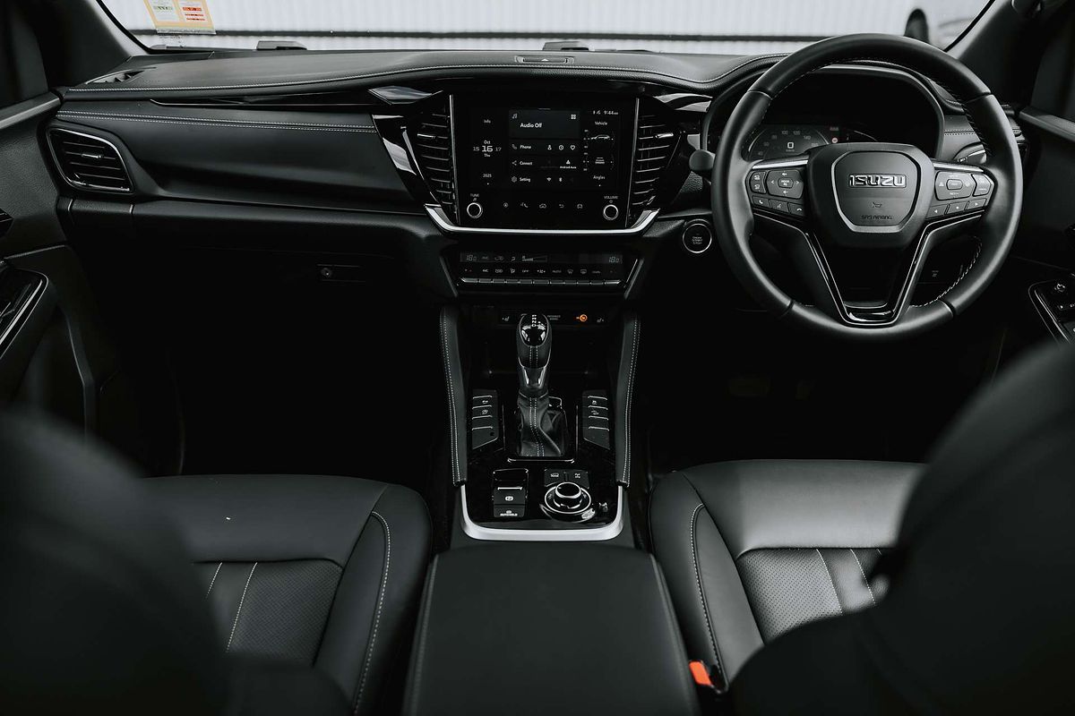 2025 Isuzu MU-X LS-T