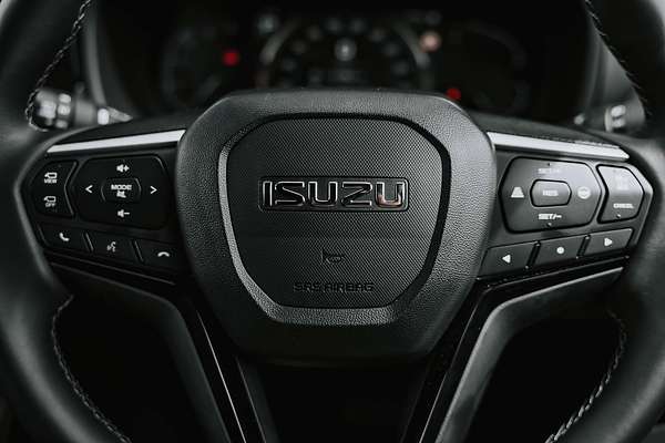 2025 Isuzu MU-X LS-T