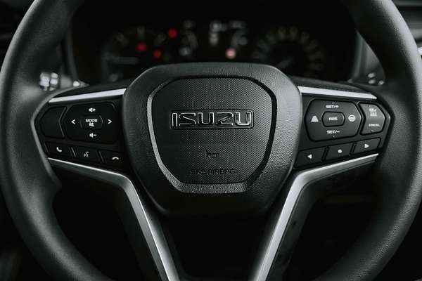 2025 Isuzu MU-X LS-M