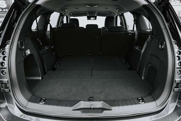 2025 Isuzu MU-X LS-M