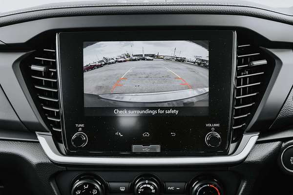 2025 Isuzu MU-X LS-M