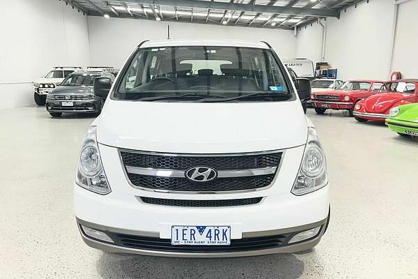 2012 Hyundai iMax TQ-W