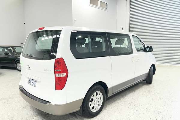 2012 Hyundai iMax TQ-W