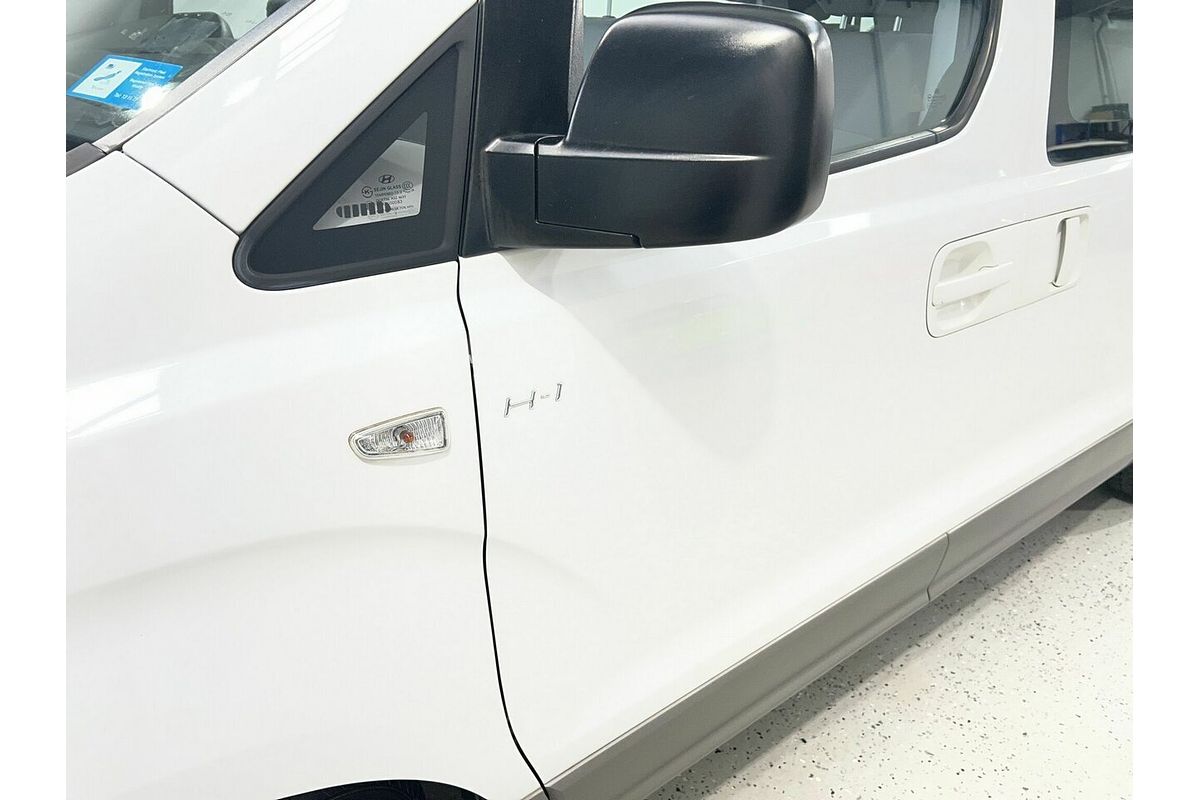 2012 Hyundai iMax TQ-W