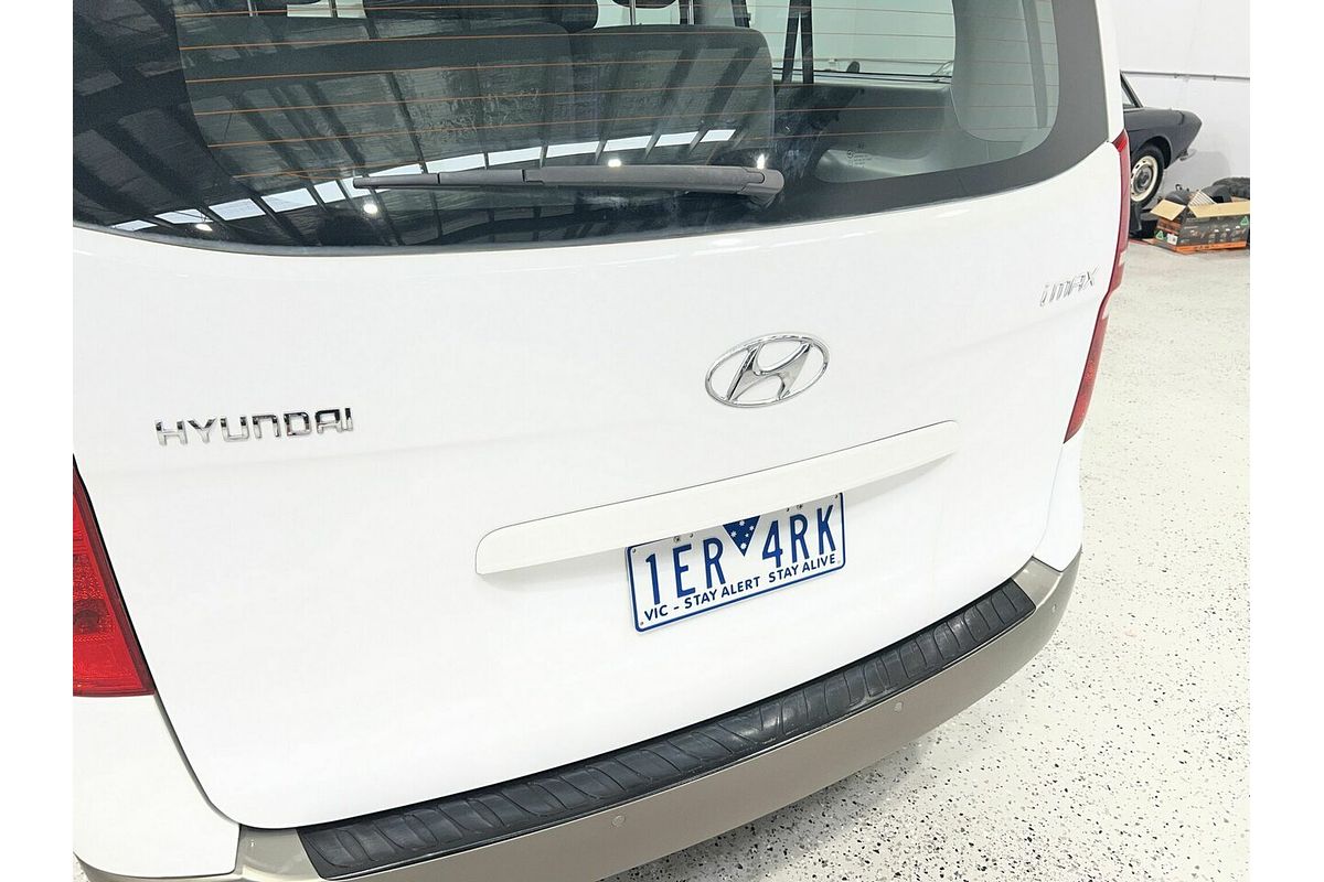 2012 Hyundai iMax TQ-W