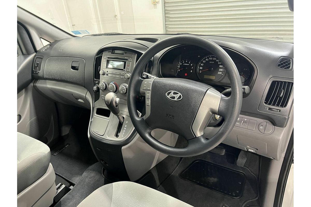 2012 Hyundai iMax TQ-W