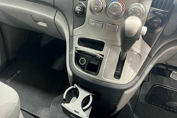 2012 Hyundai iMax TQ-W