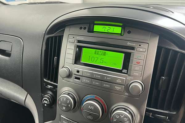 2012 Hyundai iMax TQ-W