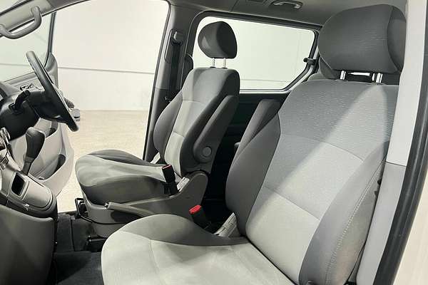 2012 Hyundai iMax TQ-W