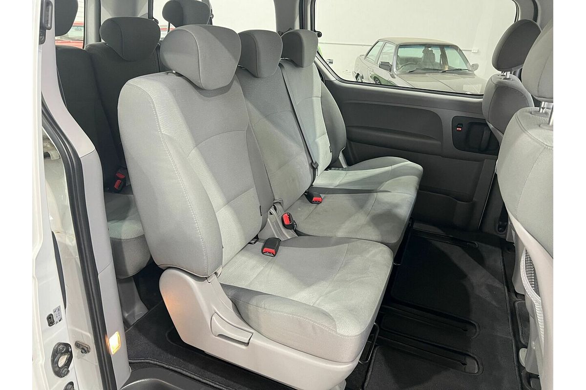 2012 Hyundai iMax TQ-W