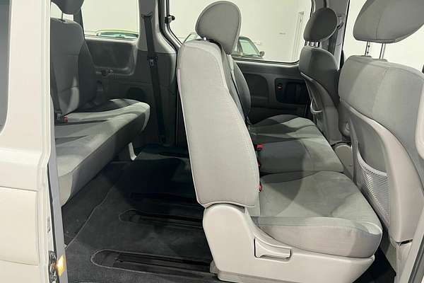 2012 Hyundai iMax TQ-W