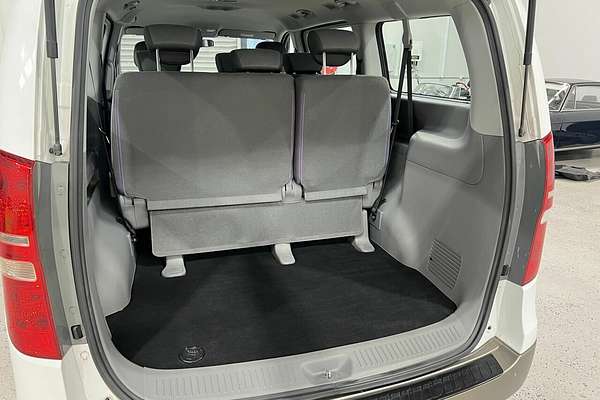 2012 Hyundai iMax TQ-W