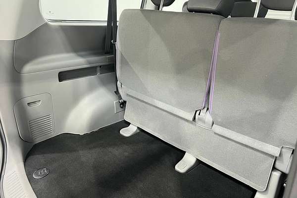 2012 Hyundai iMax TQ-W