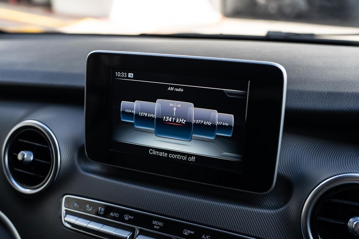 2020 Mercedes-Benz V-Class V220 d 447 MWB