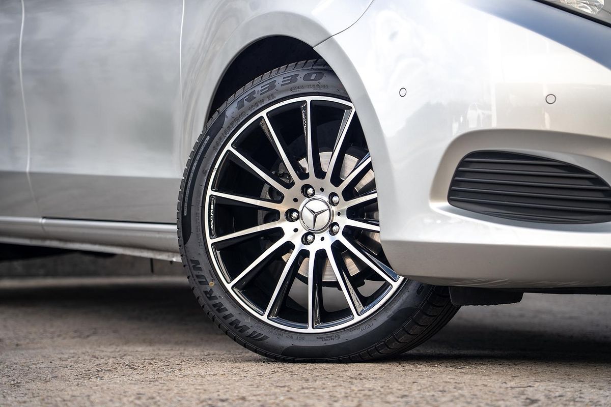 2020 Mercedes-Benz V-Class V220 d 447 MWB