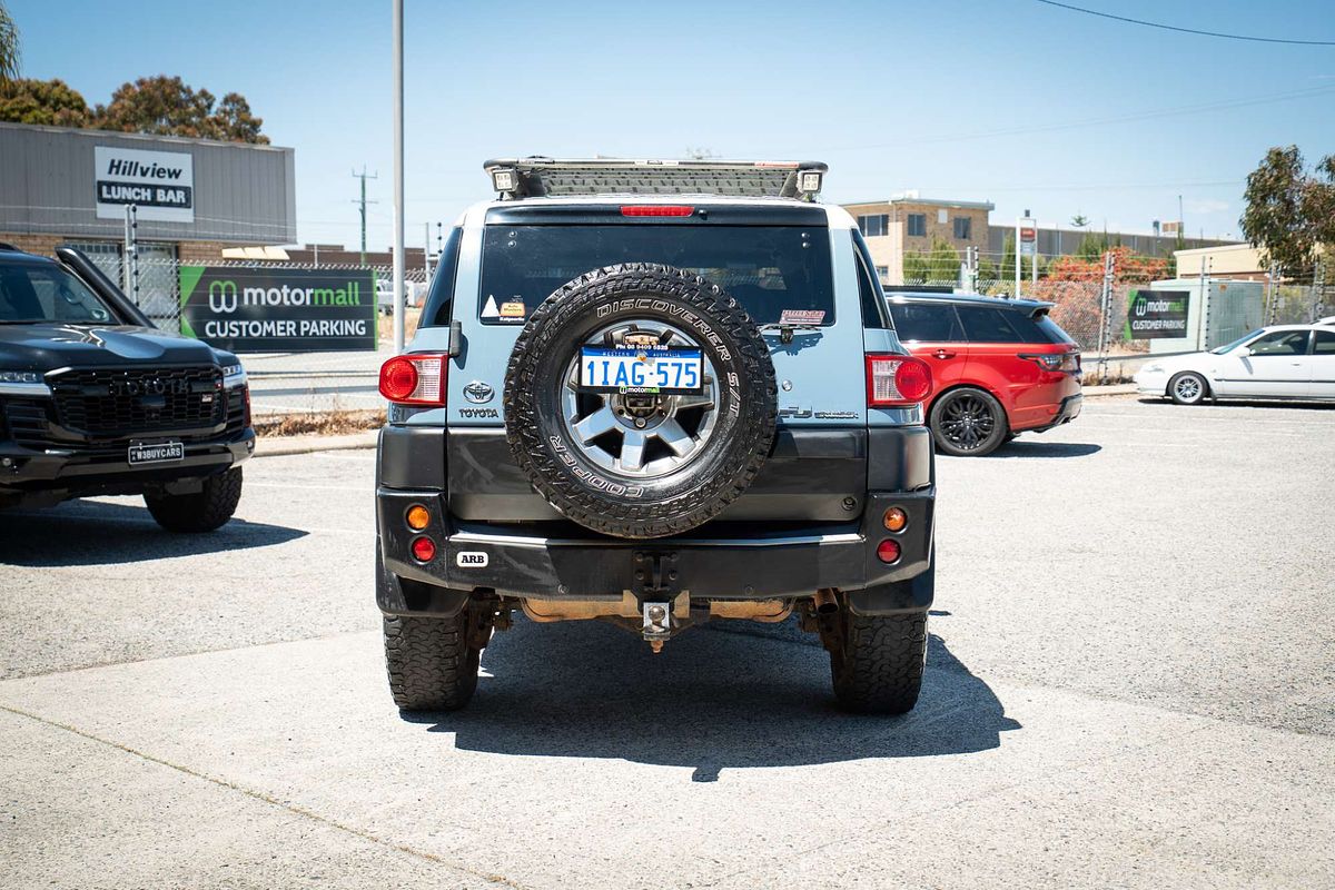 2014 Toyota FJ Cruiser GSJ15R