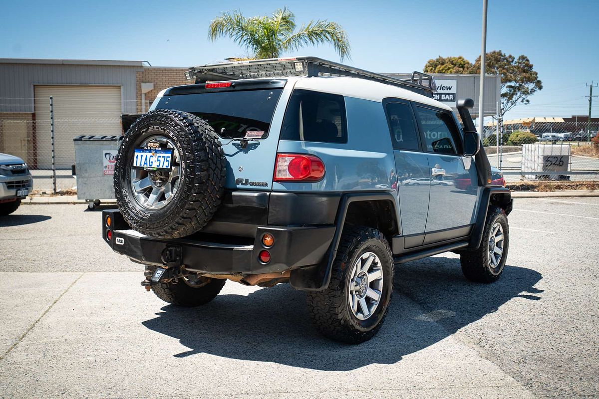 2014 Toyota FJ Cruiser GSJ15R