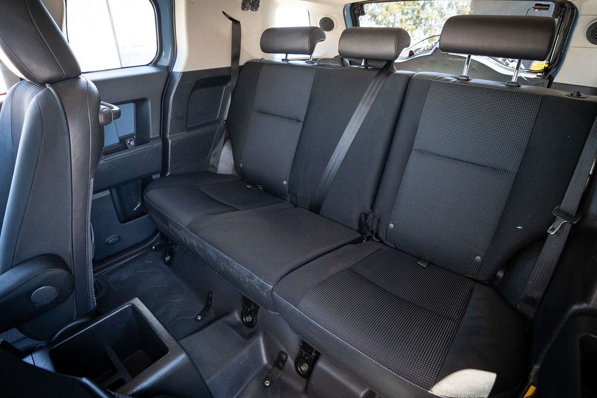 2014 Toyota FJ Cruiser GSJ15R